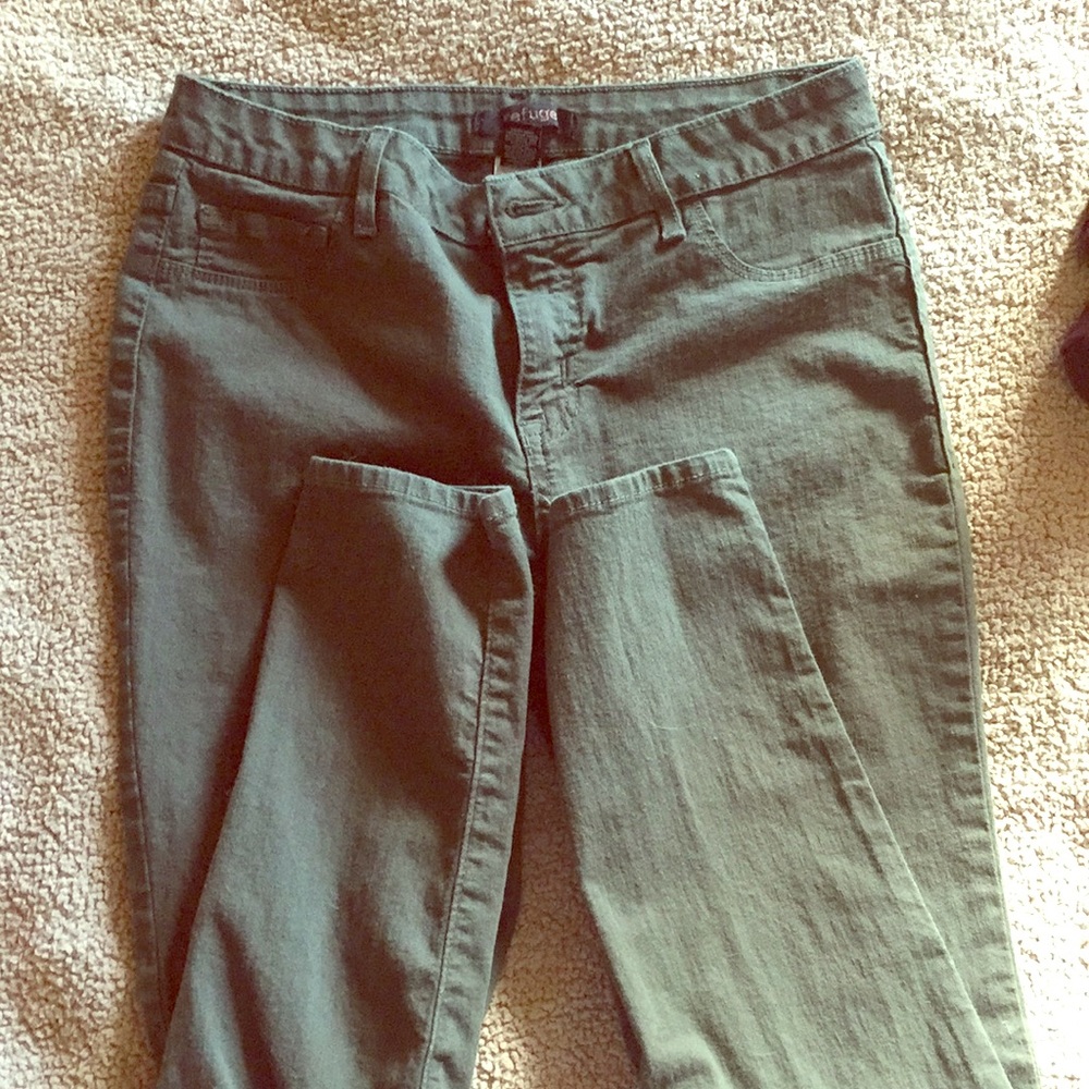 Skinny jeans